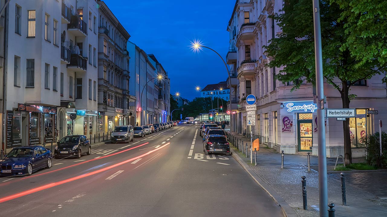 Urban & Residential Streets