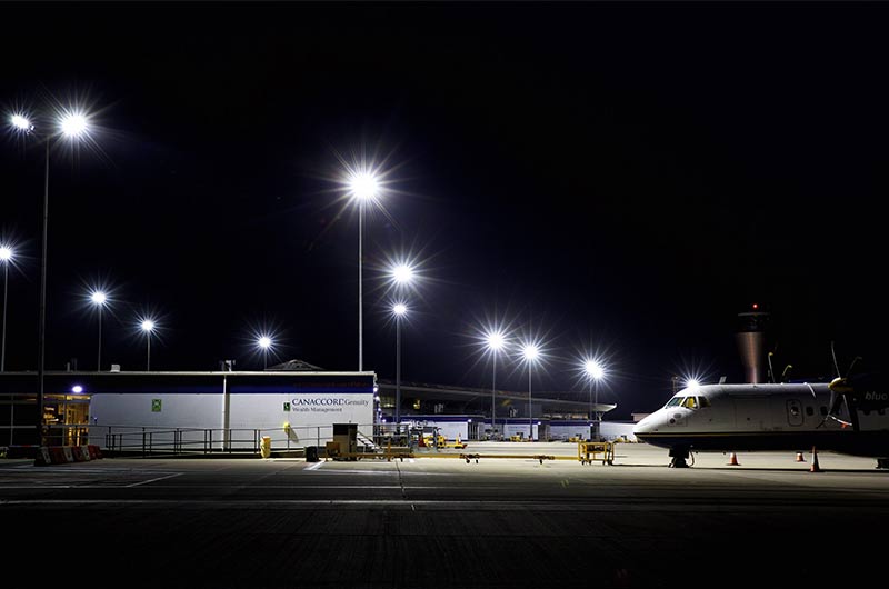 High-Mast LED flood light for Airport Apron Lighting