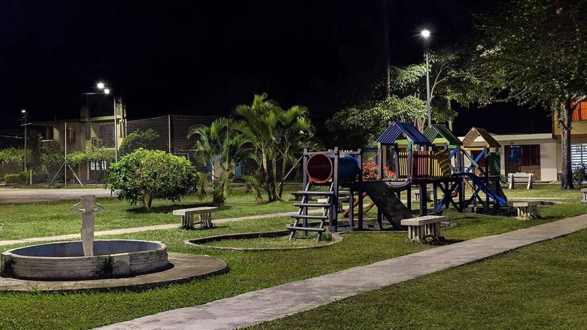 Sensor Street Light for Park & City Center Lighting
