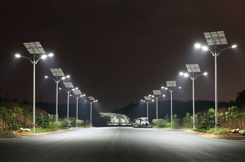 solar powered street light